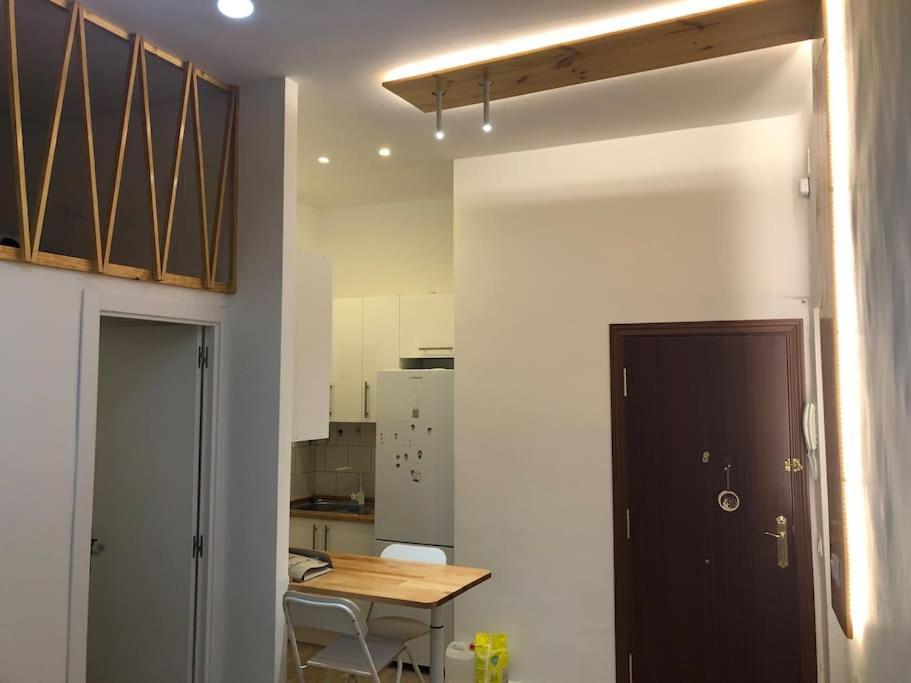 Avda Plaza De Toros, Apartamento Dos Dormitorios Junto A Metro Vistalegre Madrid Buitenkant foto